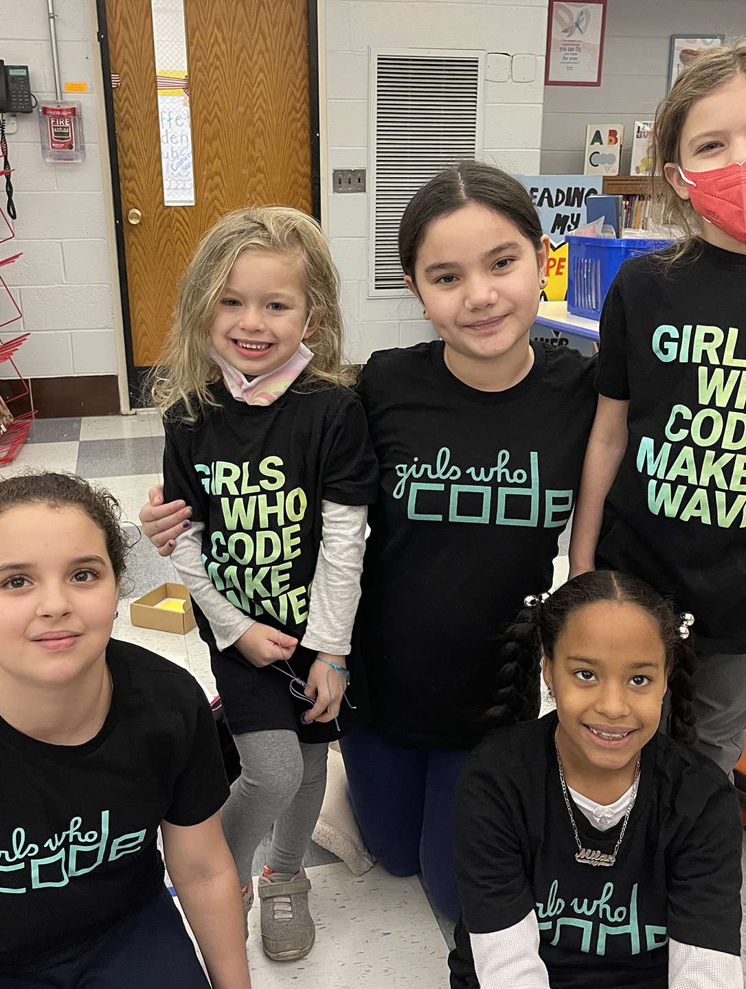 From left to right: Houda Ouldali, Frankie Zor, Ena Hannigan, Milan Tucker and Isabel Zor learn computer programming at the Moffet Elementary makerspace. Photo featured in Grid Magazine Article